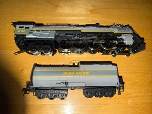 Bachmann HO Scale Union Pacific Overland 4-8-4 Steam Locomotive & Tender #806 - Picture 1 of 8