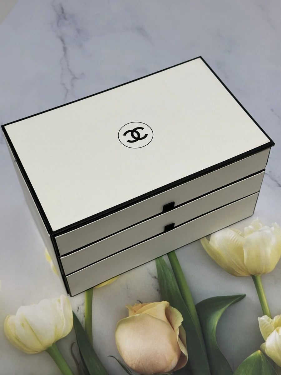 CHANEL Makeup Makeup Boxes for sale - eBay