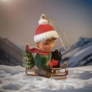 De colección Kurt Adler Plástico Duro Hummel Como Adorno de Navidad Trineo Linterna Niño - Imagen 1 de 2