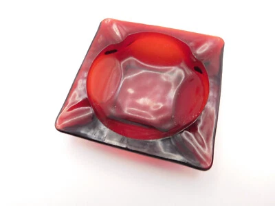 Pair of Vintage Anchor Hocking Ruby Red Ashtrays 4.5 and 6 inches - Image 1 of 4