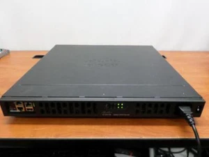 Router de servicios integrados Cisco ISR4331/K9 4331 (ZT) - Imagen 1 de 1