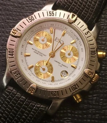 Cronógrafo de cuarzo suizo Movado ESQ con amplias influencias y nueva banda con estampado de lagarto. Foto 1 de 4