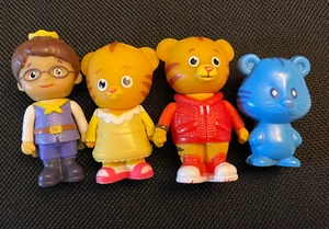 Daniel Tiger's Neighborhood Lot of 4 Figures Toys Used Margaret Wednesday - Picture 1 of 2
