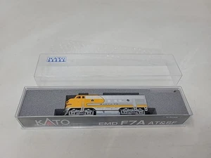 N SCALE KATO 176-2125- EMD F7A AT&SF #304 YELLOW BONNET DIESEL - Picture 1 of 10