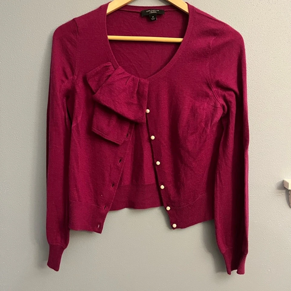 Cárdigan de cachemir Ann Taylor Foto 1 de 3