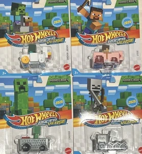 2025 HOT WHEELS DIE CAST RACER VERSE MINECRAFT SET OF 4 CREEPER STEVE CHICKEN - Picture 1 of 4