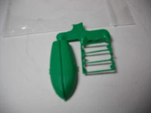 Vintage Matchbox  NO.45B FORD CORSAIR  Replacement BOAT AND ROOF RACK  ONLY OEM. - Picture 1 of 2