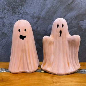 Target 2024 Hyde & EEK! 9" Halloween Terrakotta Geist Boo Set Keramik Scheune Dupe - Bild 1 von 10
