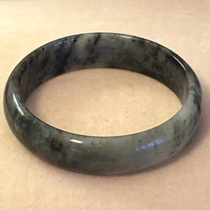 Vintage Chinese Jade Jadeite bangle pale green & grey white 7cm 46gms - Picture 1 of 9