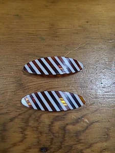 Pinzas para el cabello de plástico ovaladas a rayas blancas marrones vintage de los años 80 Barrett envío gratuito - Imagen 1 de 4