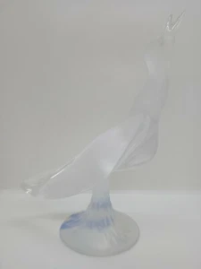 Lalique Frosted Crystal Daphni Seagull Figurine - Picture 1 of 10