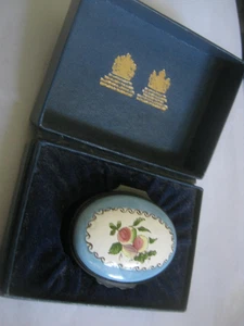 Boxed HALCYON DAYS Enamel British Museum BMPL 18th Century Replica Blue, Peaches - Bild 1 von 11