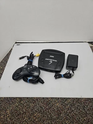 Sega Genesis Model 3 MK-1461 Console + RF Unit, AC Adapter,  Sega 6  Controller - Image 1 of 4