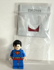Lego 76040 SUPERMAN MINIFIGURE (sh156) DC Comics: Brainiac Attack 2015 - Picture 1 of 3