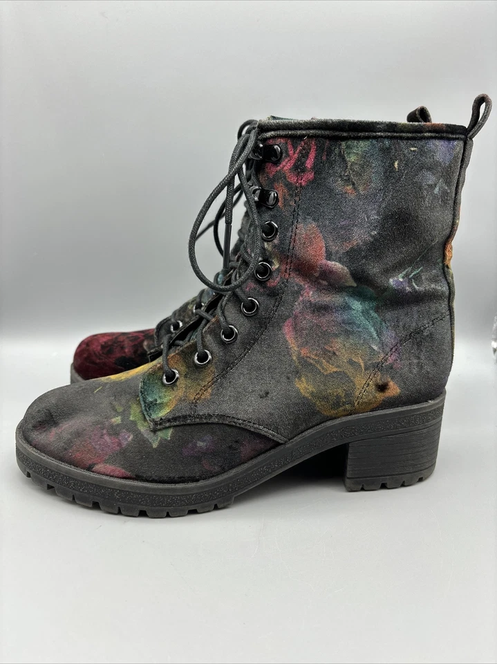 Madden Girl Eloisee Ankle Combat Boots Women’s Size 5.5 Black Velvet Floral - Image 1 of 4
