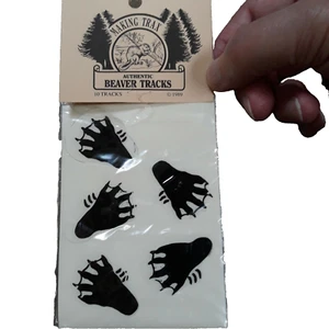 Making Trax BEAVER Authentic Tracks Vintage 1989 Black Stickers Hunter OPEN Pack - Picture 1 of 5