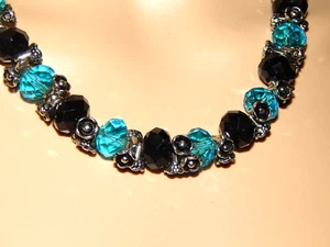 Collier Kristall türkis schwarz Zwischestücke Metall Gewürznelken  44 - 52 cm - Picture 1 of 5