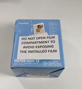 Fujifilm Instax Mini 12 Instant Camera- Clay White - Imagen 1 de 6