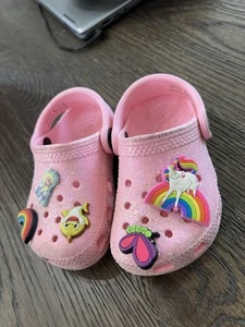 Crocs Toddlers Girl's Classic Glitter Clog Pink Children’s 6 W/ Jibbitz - Picture 1 of 5