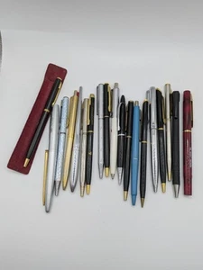 20x Mixed Pen & Pencil Writing Equipment Joblot All Untested May Need Ink/Lead - Imagen 1 de 10