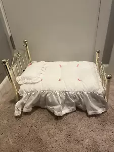 American Girl Doll Samantha Parkington Brass Bed, Mattress, + Bedding Retired - Picture 1 of 1