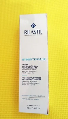 Rilastil Hydrotenseur Crema Nutritiva Antiarrugas Emoliente Ácido Hialurónico Foto 1 de 4
