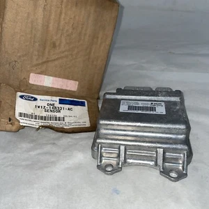 2001-2002 Ford Crown Victoria OEM Restraint Control Module 1W1Z-14B321-AC - Picture 1 of 3