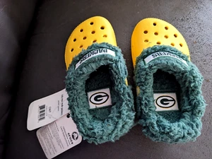 Crocs Mammoth NFL Green Bay Packers Clogs Toddler  C6/7 small up to 5 inches - Picture 1 of 4