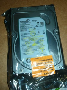 Seagate 3.5" SATA 750GB Desktop Hard Drive HDD ST3750526AS - Certified Repaired - Picture 1 of 1