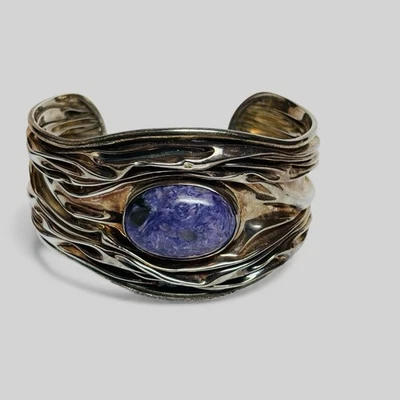 DDD 纯银 925 Charoite 纹理袖口手链 7.25 英寸 — 第 1/4 张图片