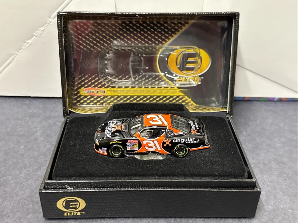2002 Robby Gordon #31 Cingular 1/64 Action RCCA Elite 压铸新品 — 第 1/4 张图片