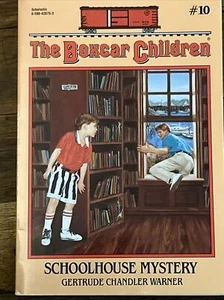 Schoolhouse Mystery: 10 (Boxcar Children) Warner, Gertrude Chandler - Imagen 1 de 4