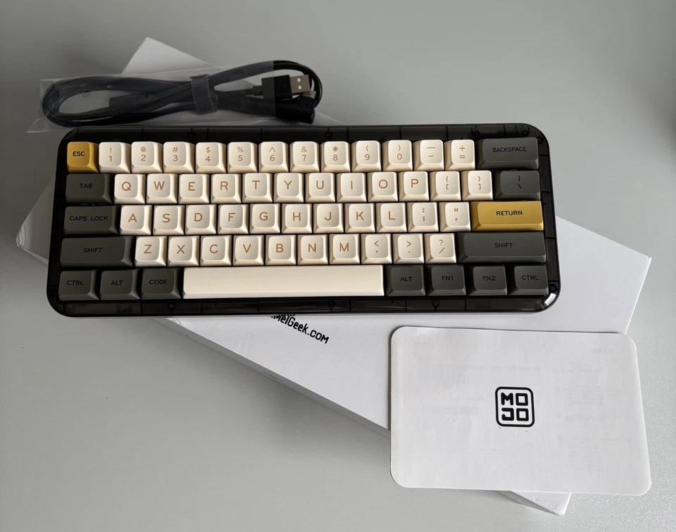 MelGeek Mojo60 Ember Bluetooth Wireless Mechanical Keyboard 60% RGB Tastatur - Bild 1 von 4