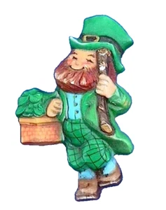 RARE Hallmark PIN St Patrick Vintage LEPRECHAUN Shillelagh 1977 Irish Brooch - Picture 1 of 2