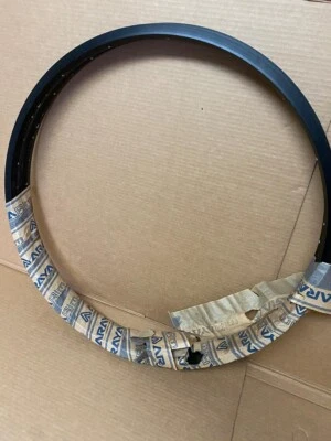 Llantas Araya Japón 26x1,50 HE vp-20 NOS negras BMX Crusier GT04092 Foto 1 de 4