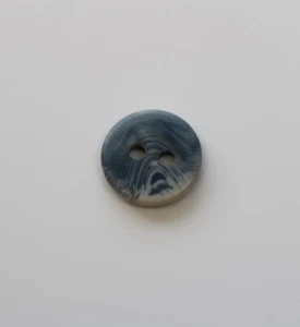 Cream and blue two hole button x5 12mm - Picture 1 of 1