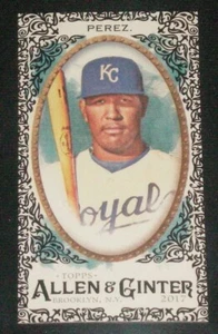 Mini Salvador Pérez #147 Kansas City Royals 2017 Topps Allen & Ginter Black - Imagen 1 de 1