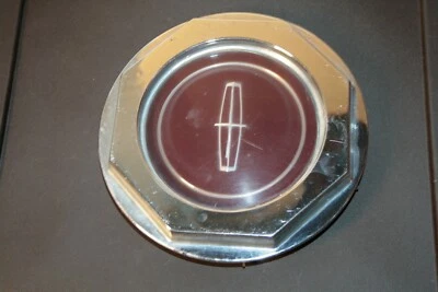 Tapacubos central rueda Lincoln Town Car 87 Mark VII vintage borgoña Foto 1 de 4