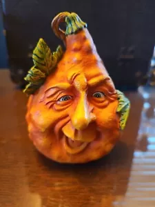 Ellen Gomoll Curious Garden Pumpkin Gourd Figur Retired 2010 Funny Ugly Face - Bild 1 von 19