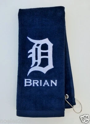 Toalla de entrenamiento de bolos de golf bordada personalizada con logotipo de los Tigres de Detroit Foto 1 de 3