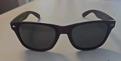 Gafas de sol polarizadas clásicas Shady Rays CL-10 madera grano madera lentes negras Foto 1 de 3