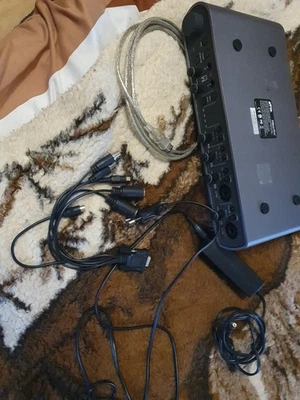 Avid M Box Pro - Audiointerface, Preamp für Pro Tools, Logic, Ableton, Universal - Bild 1 von 4