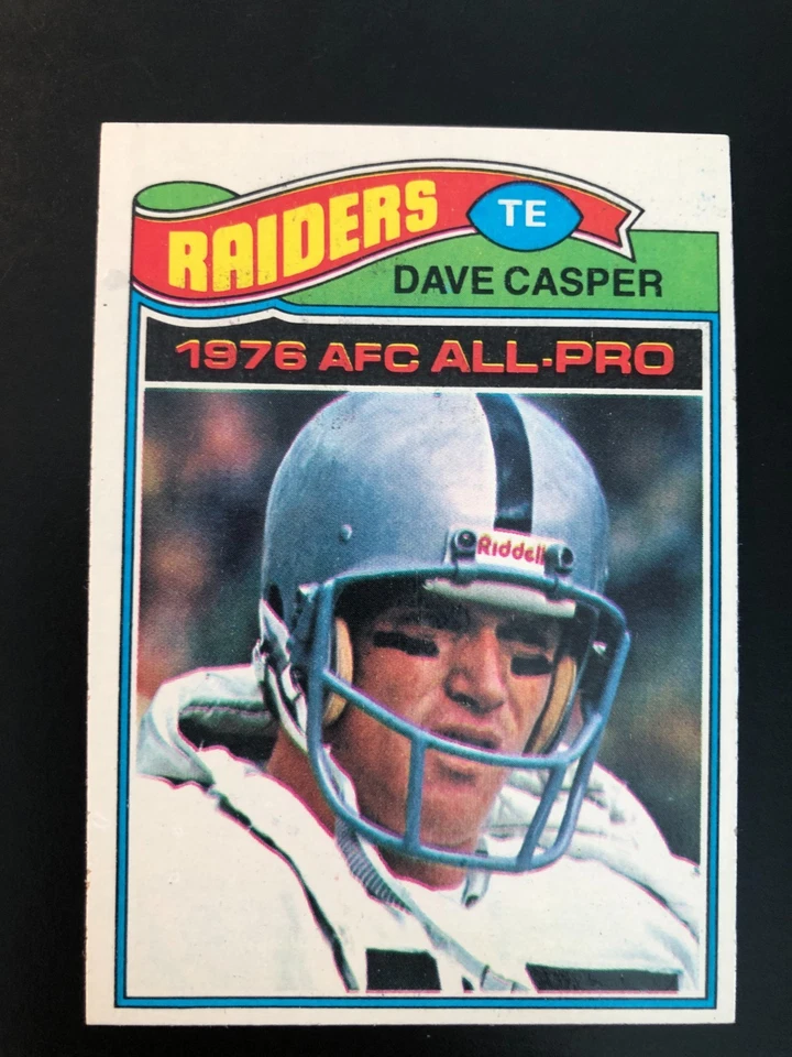 1977  Topps   Football  # 380  Dave Casper     NM   (book 40.00)  RC - Image 1 of 1