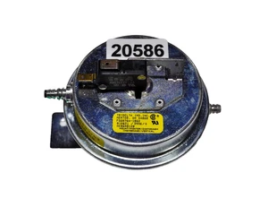 Tridelta FS60&6A-1862 Druckschalter - Bild 1 von 5