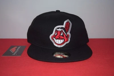 Chapéu ajustável MLB New Era Cleveland Indians Chief Wahoo 7 1/8 ESTILO RARO 59Fifty - Imagem 1 de 4