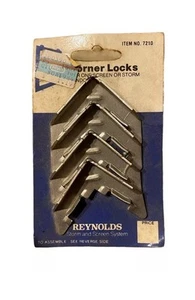Corner Locks 7210 By Reynolds New Old Stock - Picture 1 of 2