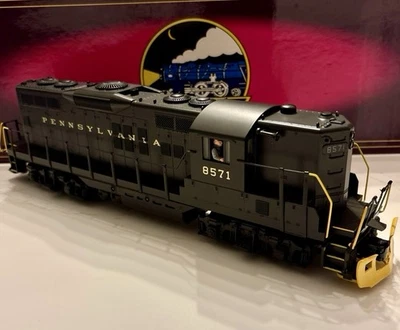 MTH Premier 20-2210-1 Pennsylvania O Gauge GP-7 Diesel Locomotive W/ Proto Sound - Image 1 of 4