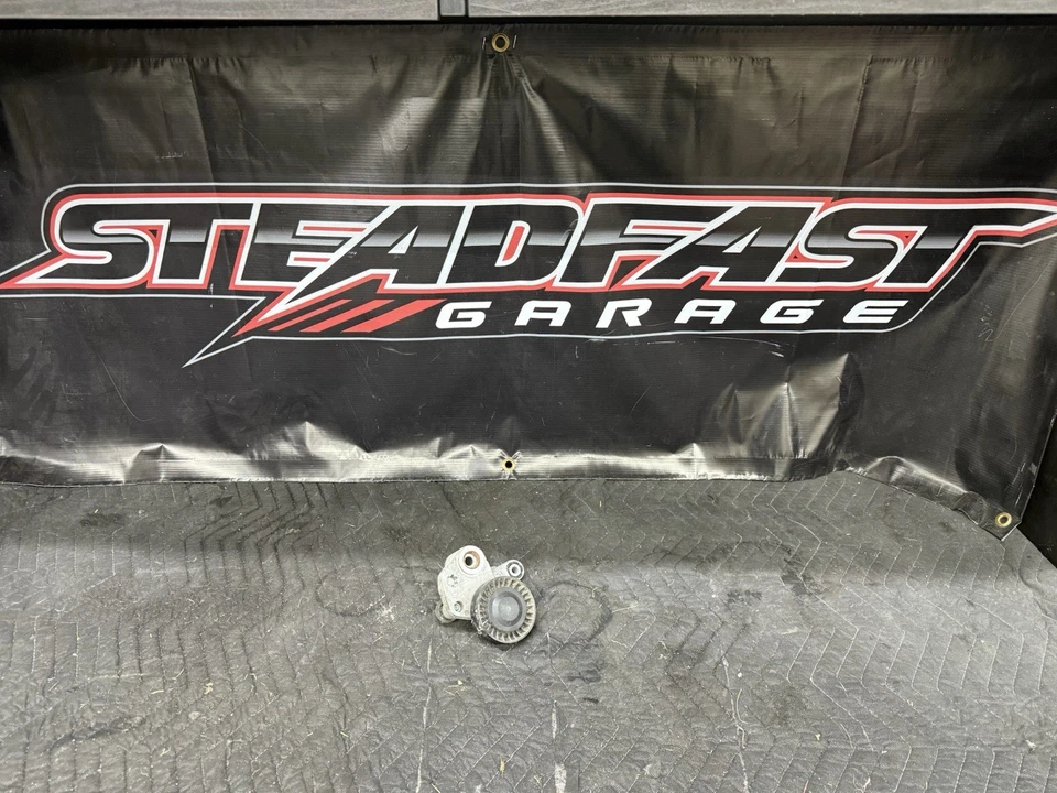 Suporte alternador drive ventilador correia tensor 07L903805AB Audi R8 Lms Gt4 2010-18 - Imagem 1 de 4