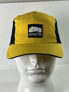 Cappello Adidas Adventure Runners 5 Pannelli Ventilato Regolabile Strapback Giallo Nero - Foto 1 di 9