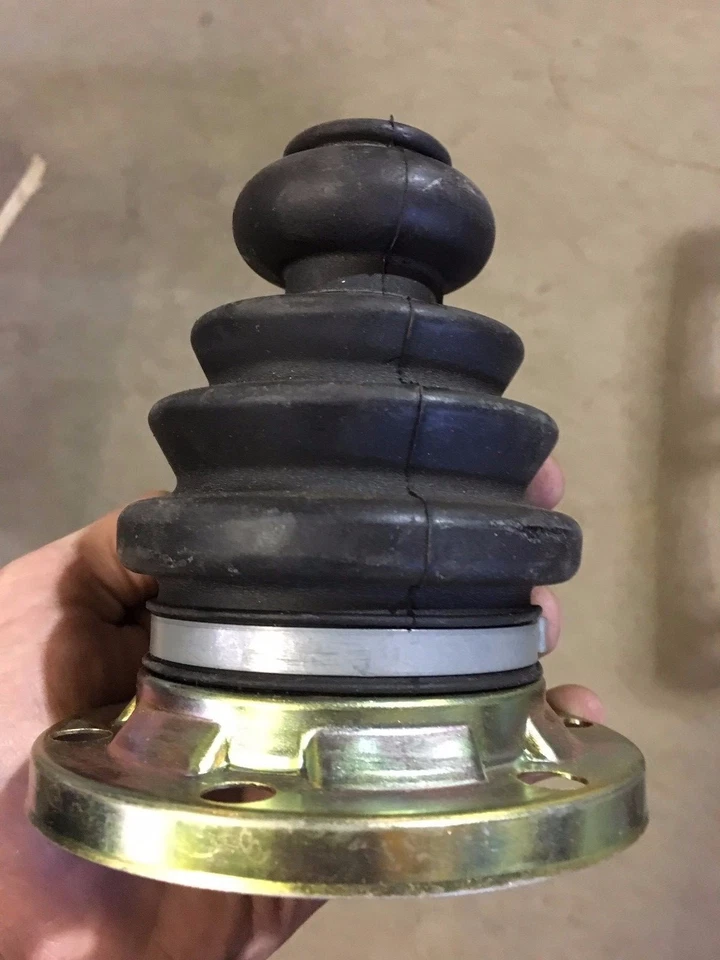 Kit VW CV, Interior, Kit maletero Audi 5000/A5K 79-80 4000 Quattro 82-86 FR y trasero Foto 1 de 4